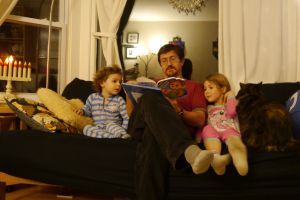 hanukkahstorytime2